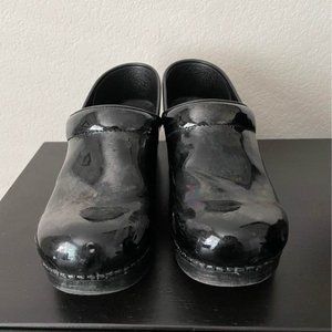 Oil Slick Danskos